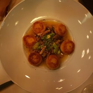 Meet your Posher, Justin